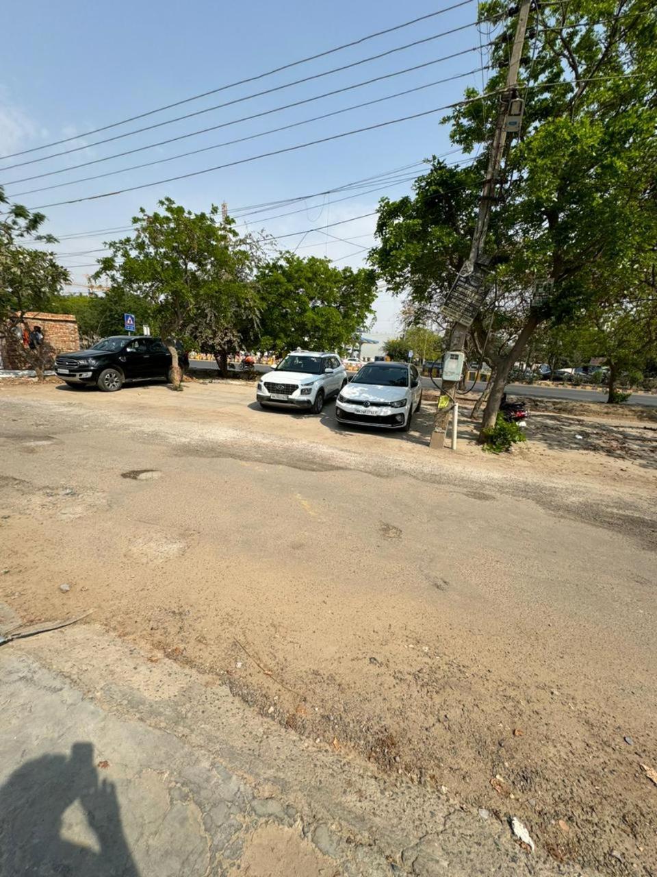 Parkview Residency Otel Gurgaon Dış mekan fotoğraf